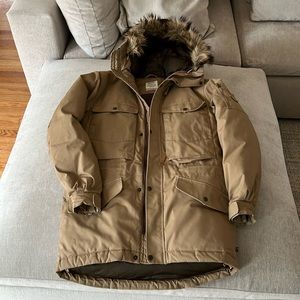 Fjallraven Sand Singi Down Parka